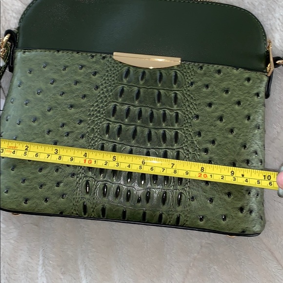 Vegan Zodiac Purse🌿🐻🦊🦁 - Picture 3 of 9